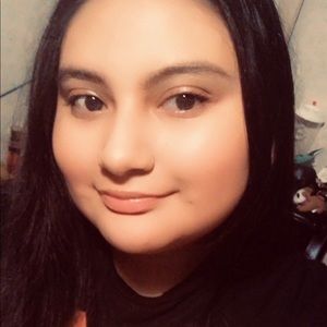 Meet your Posher, Maritza